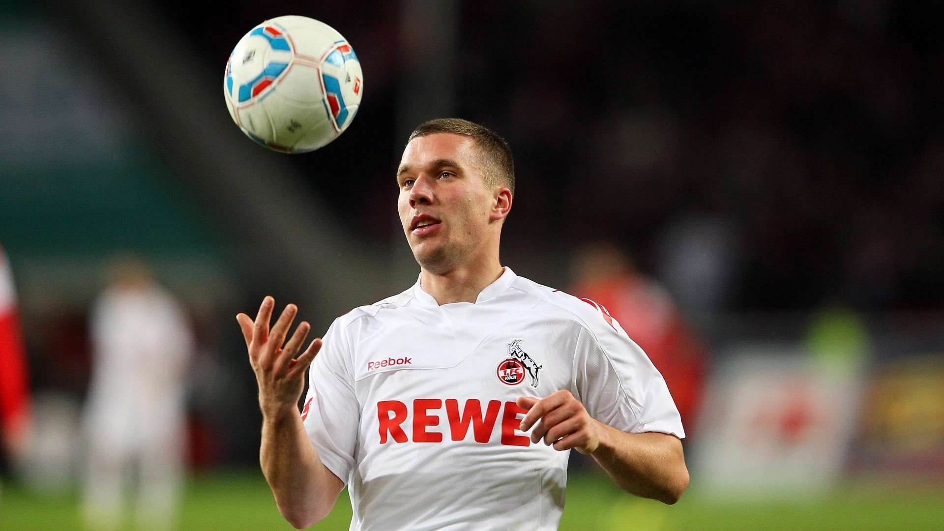 星空体育app下载-罗德里状态火爆，德甲常规赛对阵热刺，利物浦力争逆转